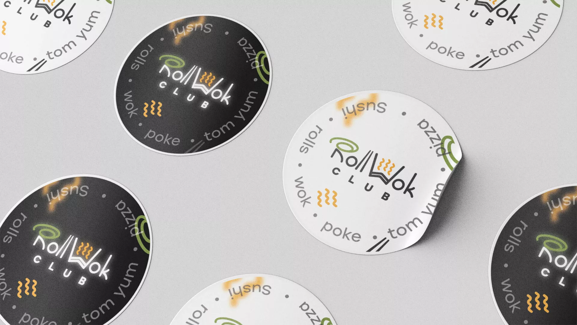 Разработка наклеек для суши-бара «Roll Wok Club» в Холмске